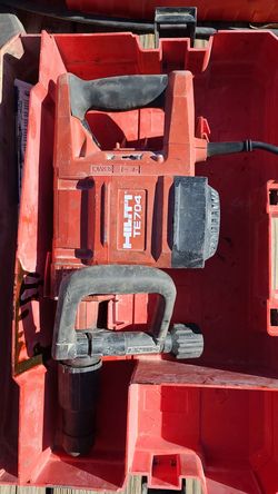 Hilti TE 704 hammer