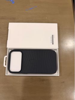 Iphone 17 Pro Max TechWoven Case (Black)