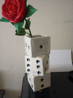 dice ceramic vase