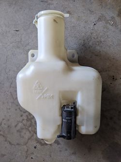 Mazda Miata windshield washer fluid tank