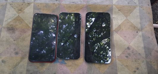 used / cracked iphone 8 red and iphone 15 and iphone16 pro