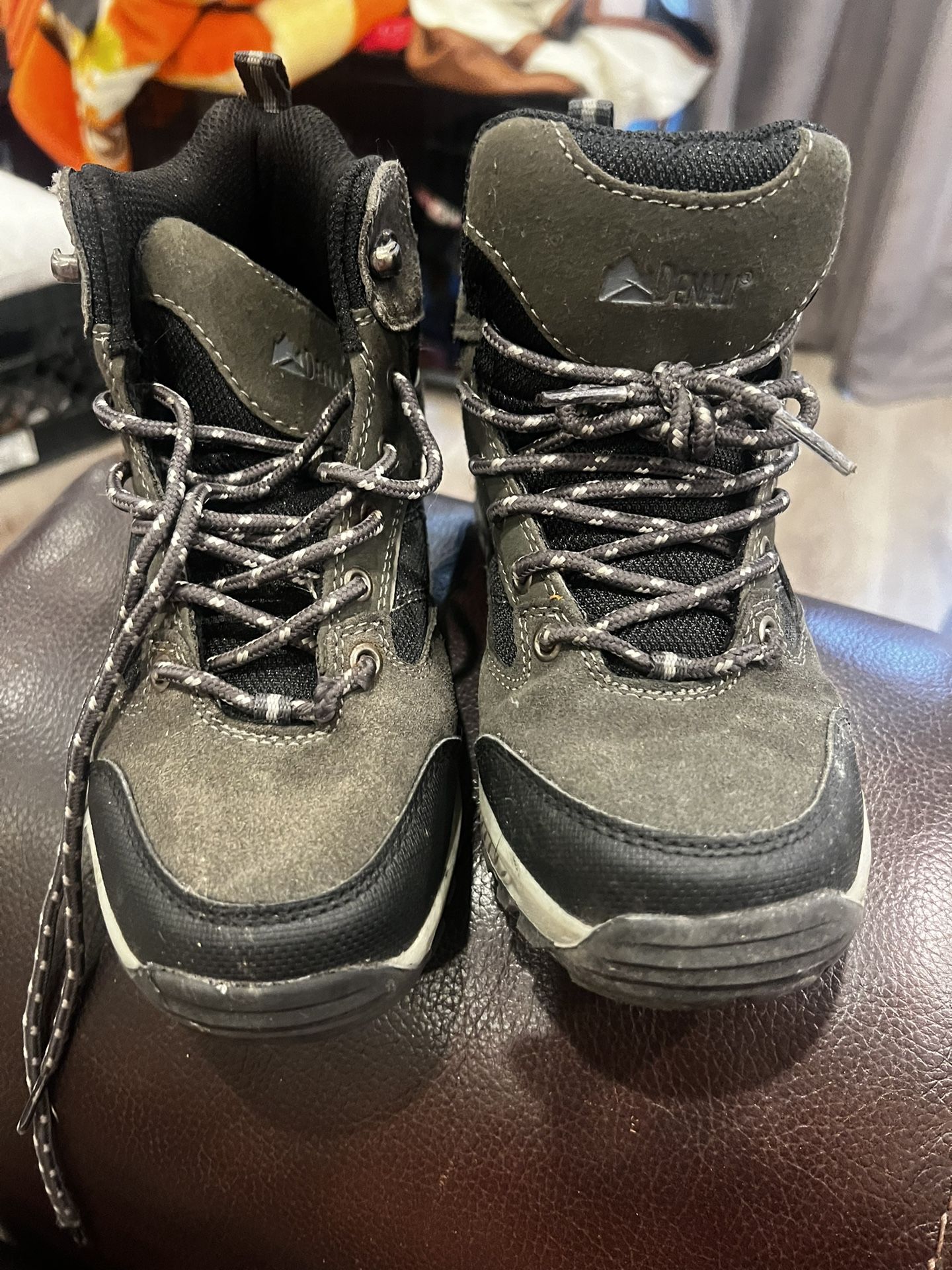 Kids Hiking Boots