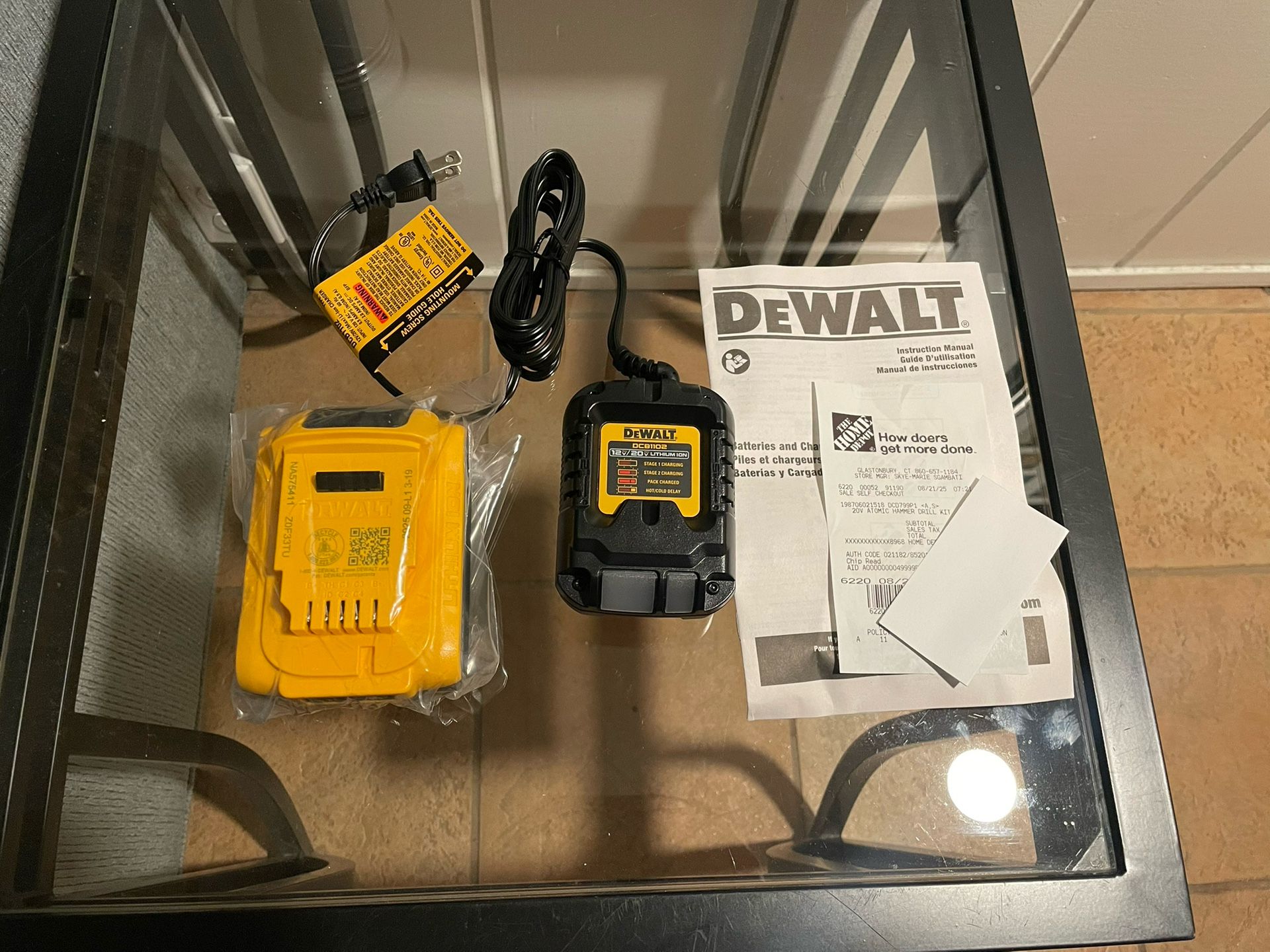 DeWalt 20v 5Ah Battery and Charger
