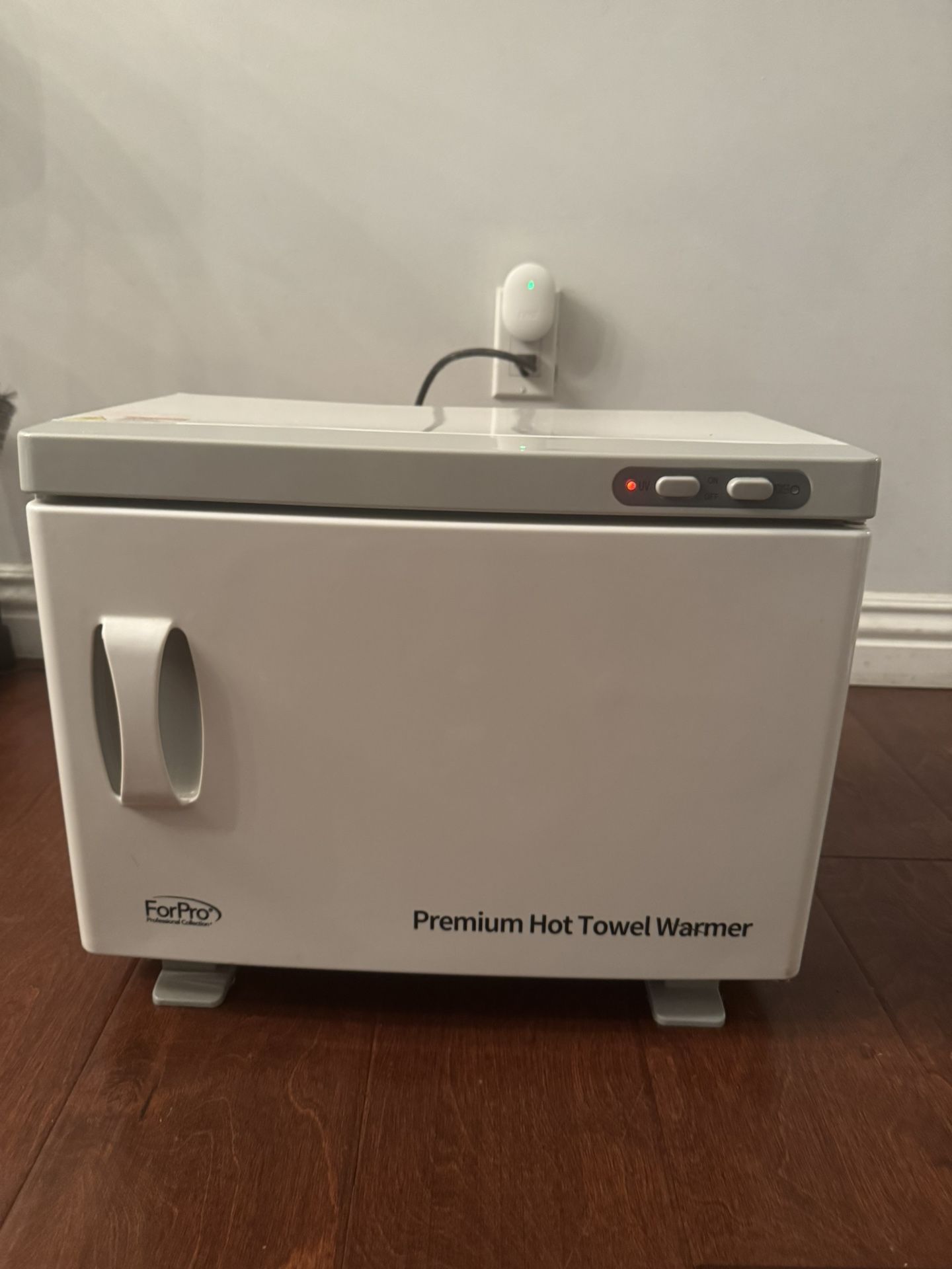 Towel Warmer/Facial Steamer/Massage Table