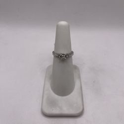 14kt Gold Diamond Engagement Style Ring