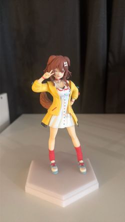 Korone Pop Up Parade Figure