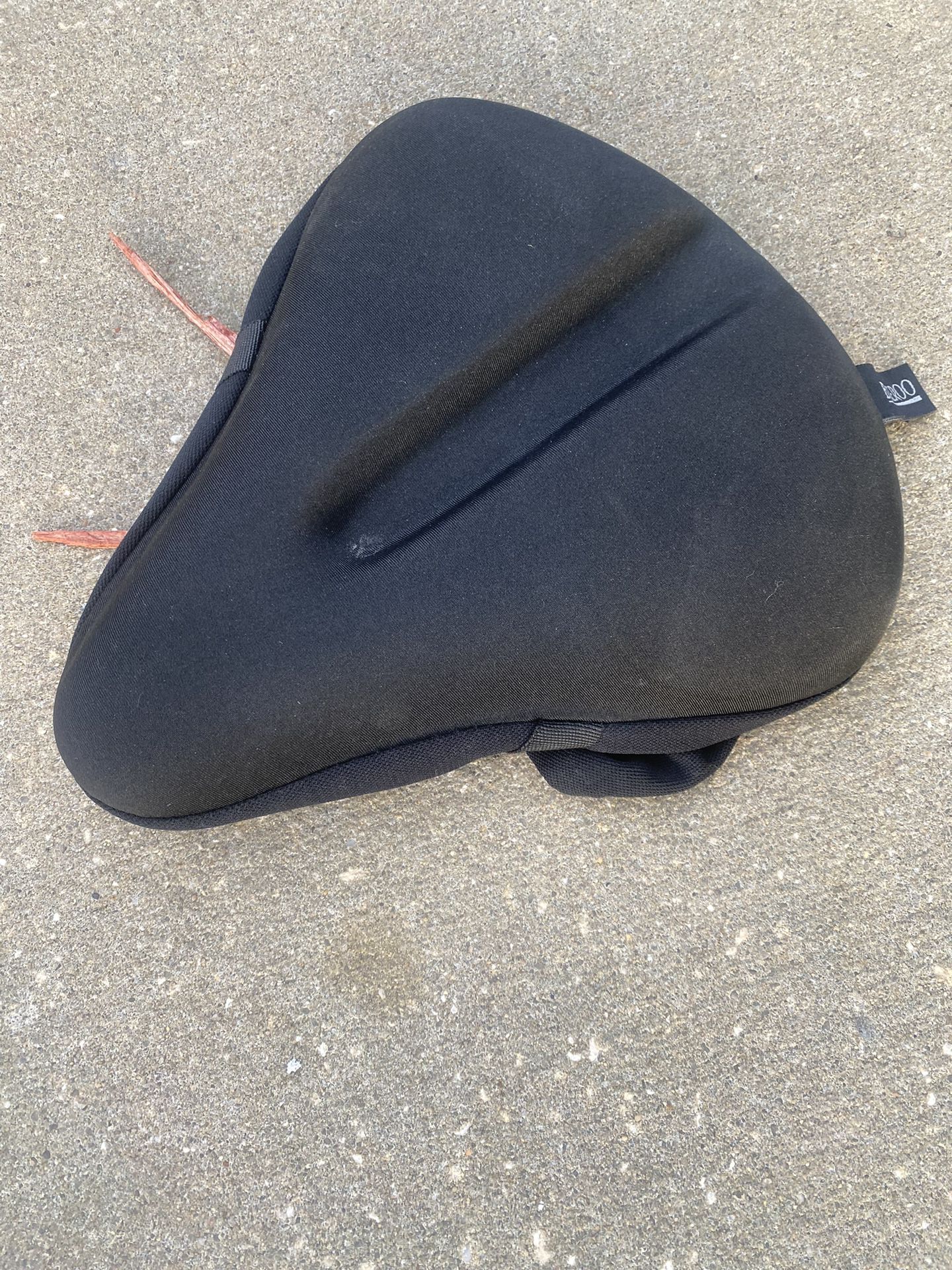 Bicycle seat cover gel fill