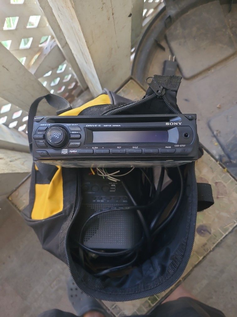 Sony Car Stereo