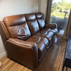 Macys Couch