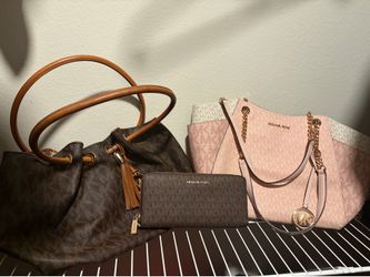 Micheal Kors Purses and Wallet