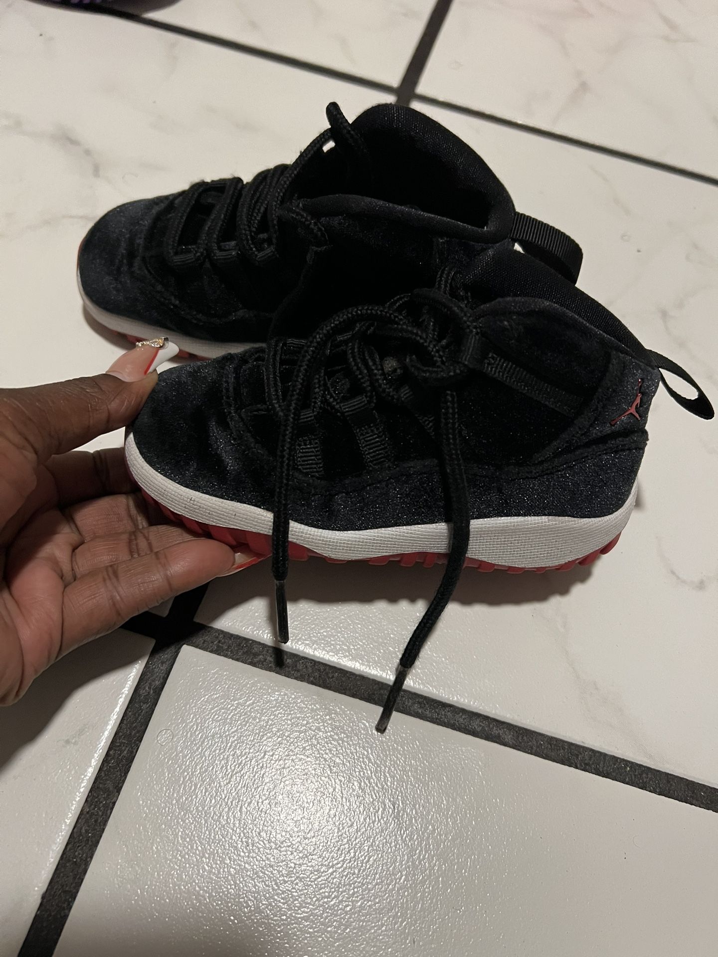 Toddler Jordan’s 11