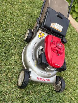 Lanwmower Honda HRR 216 Contrasmision doble navaja