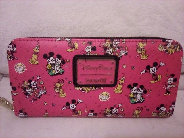 Nice Disney Wallet