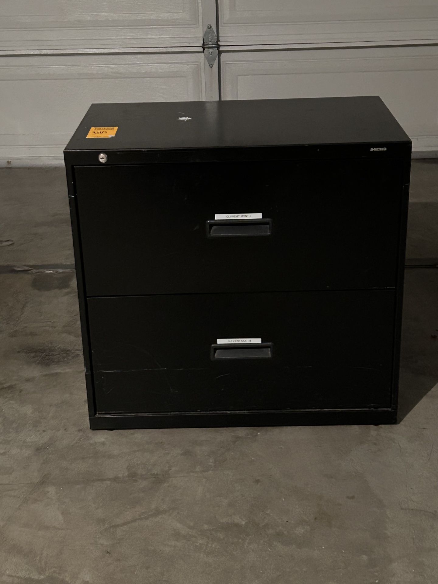 Super Discounted Wide 2 Drawers File Cabinet