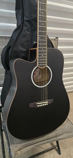 LEFT HANDED ACOUSTIC GUITAR  $99 OBO