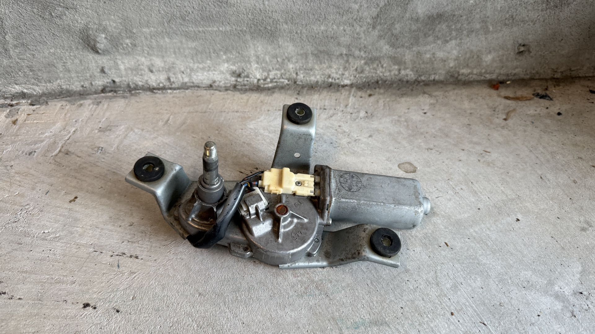 350z Rear Windshield Wiper Motor