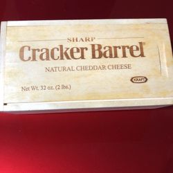 Cracker barrel wooden Cheese Box
