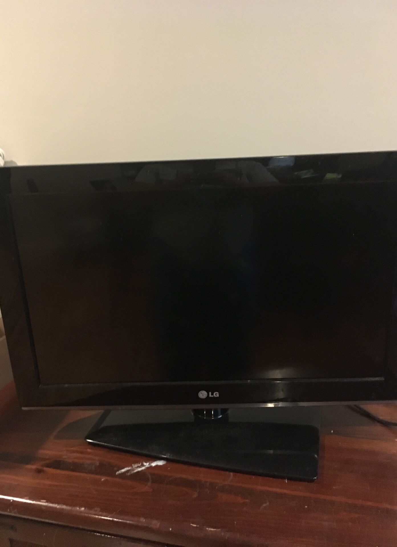 32’inch Lg Tv no remote has cord