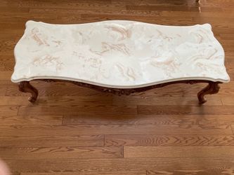 Coffee table with two end tables