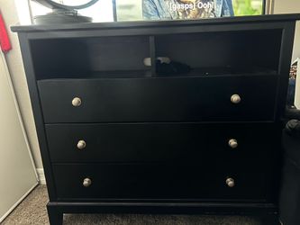 Black 3 drawer dresser