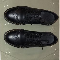 Dr Martens 3989 Men's Size 9 US