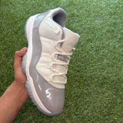 Jordan 11 ‘Cement Grey Low’