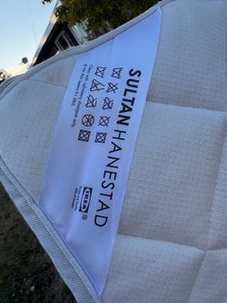 Full/double IKEA mattress -free