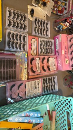 Fake eyelashes