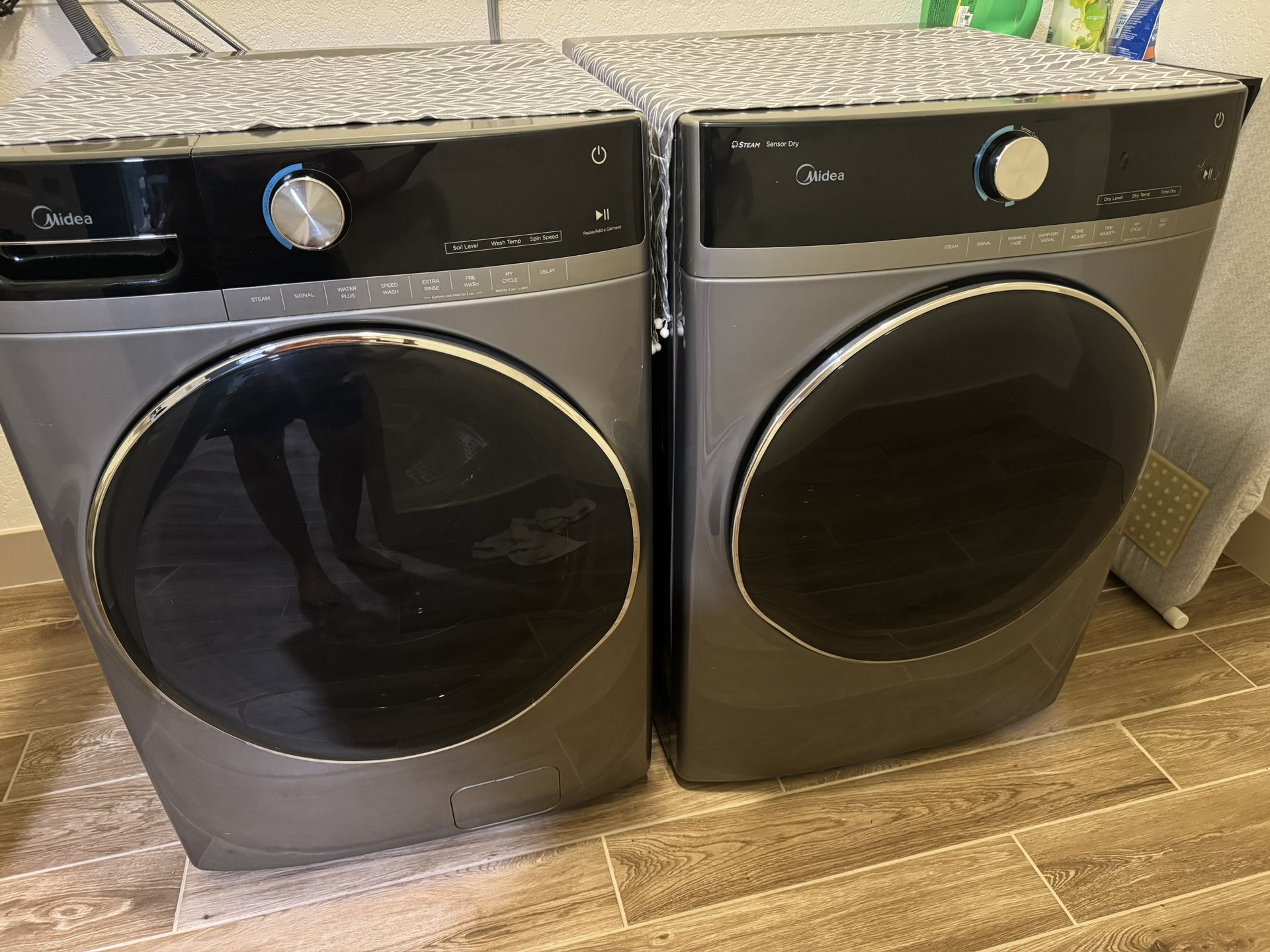 Midea Front Load Washer And Electric Dryer