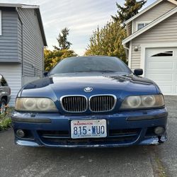 2003 BMW 540i PARTOUT