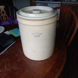 Antique 5 Gallon Crock With Lid