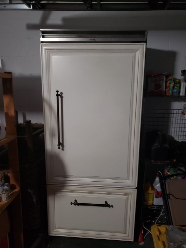 Viking Refrigerator $1200 obo