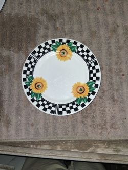 Cute Sunflower & Checkered Ceramic Plate