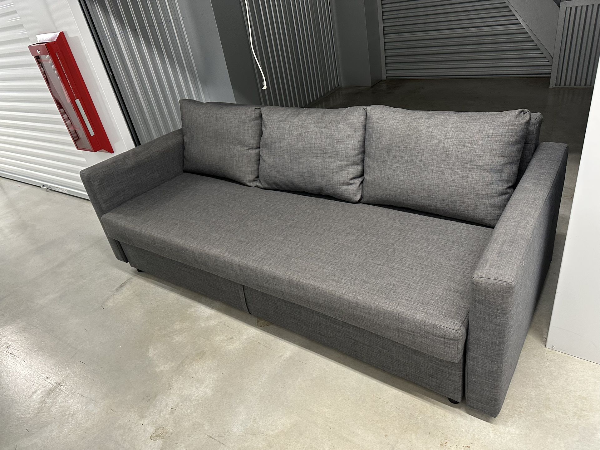 Gray Sleeper Sofa 