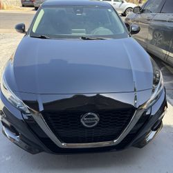 Nissan Altima 2020