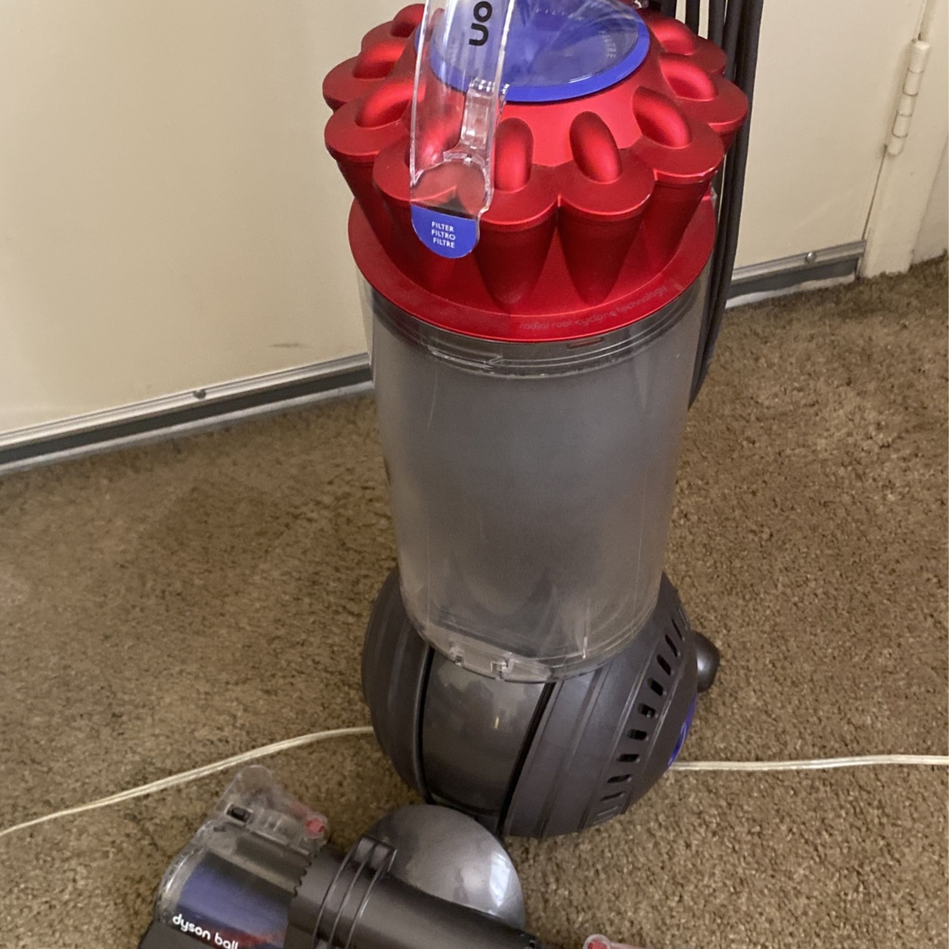 New Dyson UP13 Upright Vacuum Cleaner “pet” for Sale in Phoenix, AZ