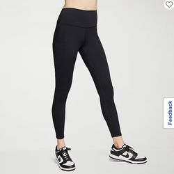 Leggings Nike size medium new $45