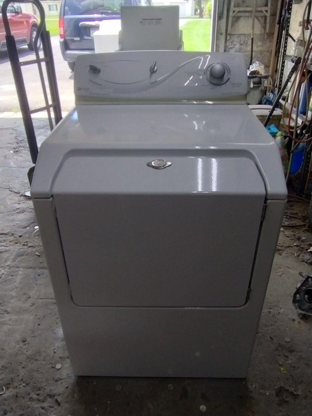 Maytag Electric Dryer 
