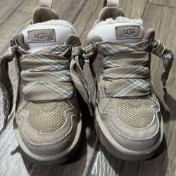 UGG Lowmel Lace-Up Sneakers