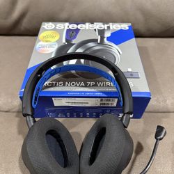 SteelSeries Arctis Nova 7P Wireless Gaming
