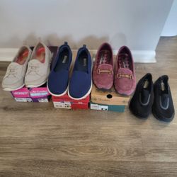 Sketchers Womens Shoes