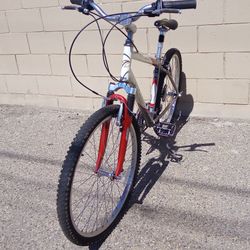 TREK NAVIGATOR 200 MEN'S ALUM FRAME ATB MTN BIKE REFURBISHED 