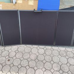 Armstrong Display In Excellent Condition $50 Firm On Price