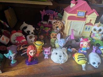 Girl's Toy Lot 