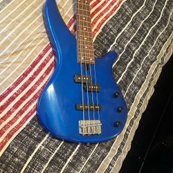 Yamaha Electric Bass Guitar 