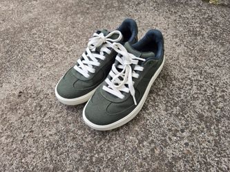 Men's Green Canvas Low-Top Sneakers - Lululemon Cityverse Size 7.5