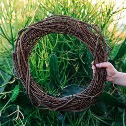 18" Grapevine Wreath NEW (QTY 5)