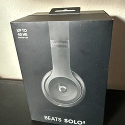 Beats Solo 3 Wireless - Excellent Battery + All Cords