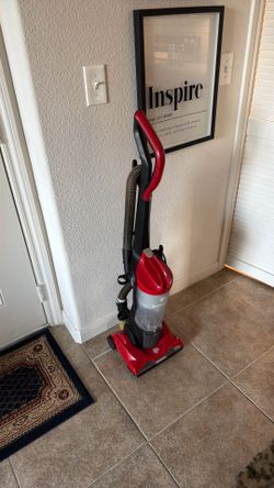 Dirt devil vacuum