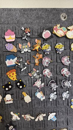 Metal enamel pins